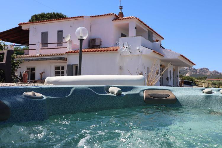 Villa Rosa In Surrau Arzachena Bagian luar foto